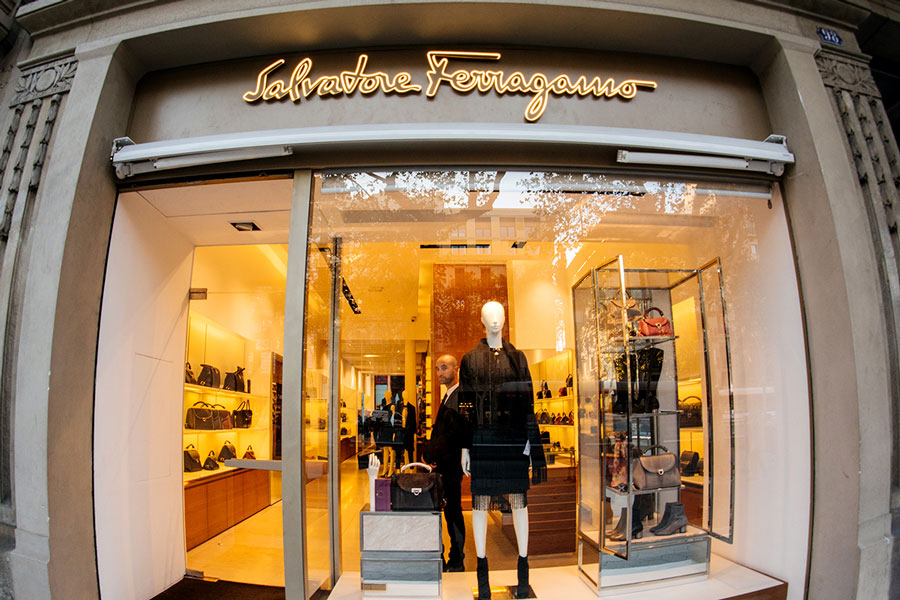 магазин одежды Salvatore Ferragamo