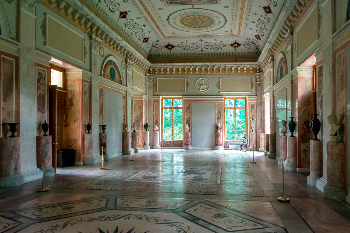 Александровский дворец, концертный зал