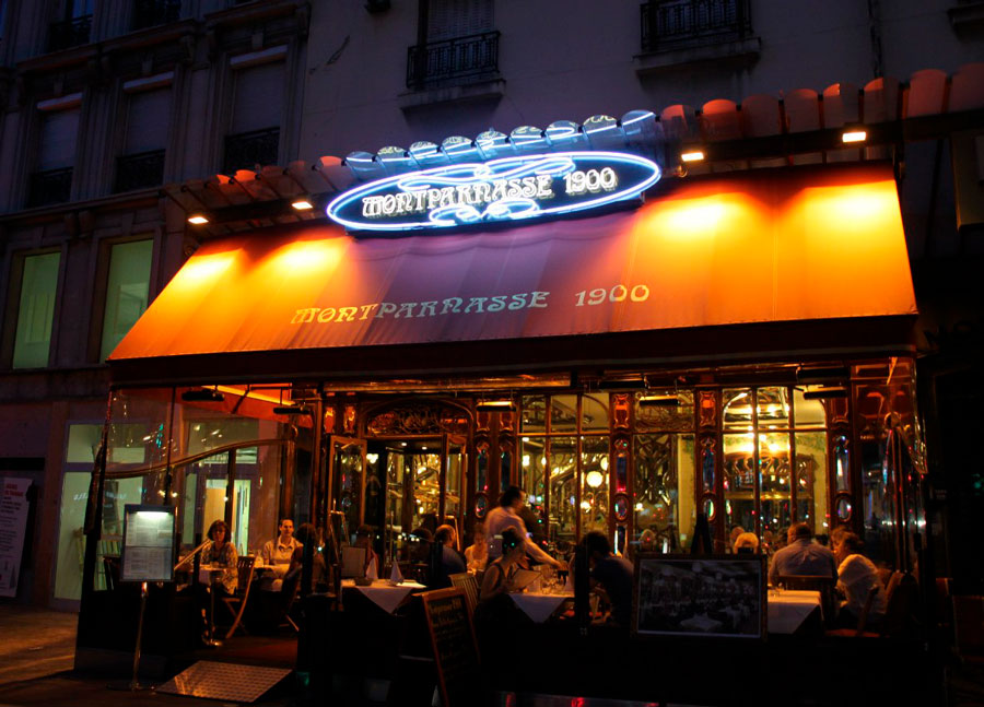 Знаменитый старинный ресторан Парижа