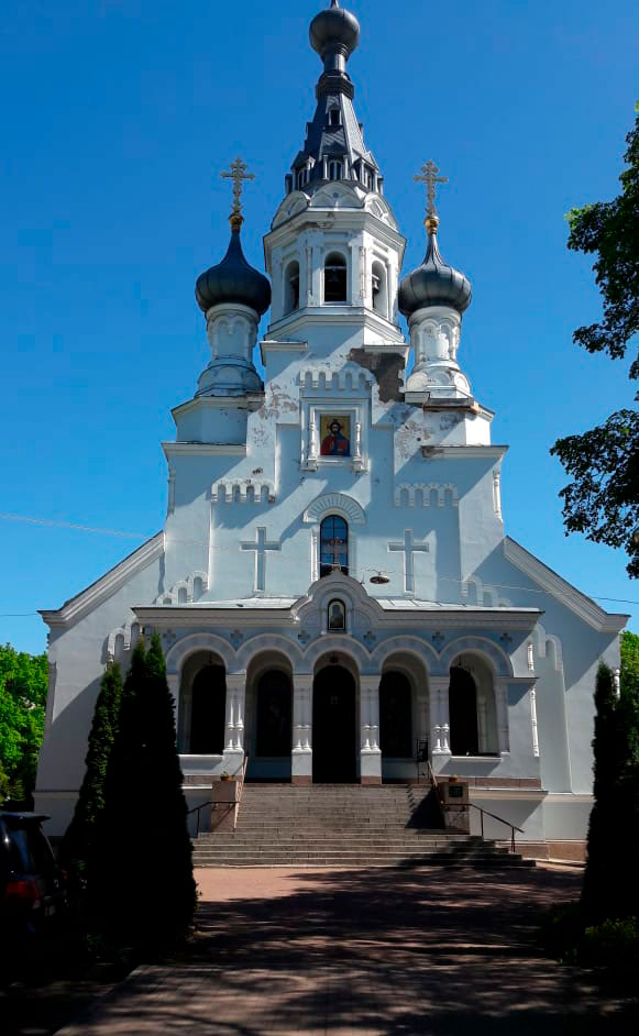 Кронштадт: Город морской славы и исторических сокровищ