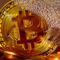 Что такое криптовалюты и почему они растут в цене. Стоит ли инвестировать в Биткоин (Bitcoin)?