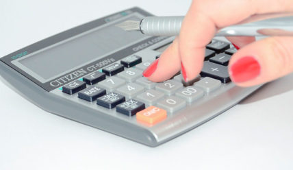 Калькулятор ежемесячного платежа по кредиту (сумма кредита, %, лет, период)